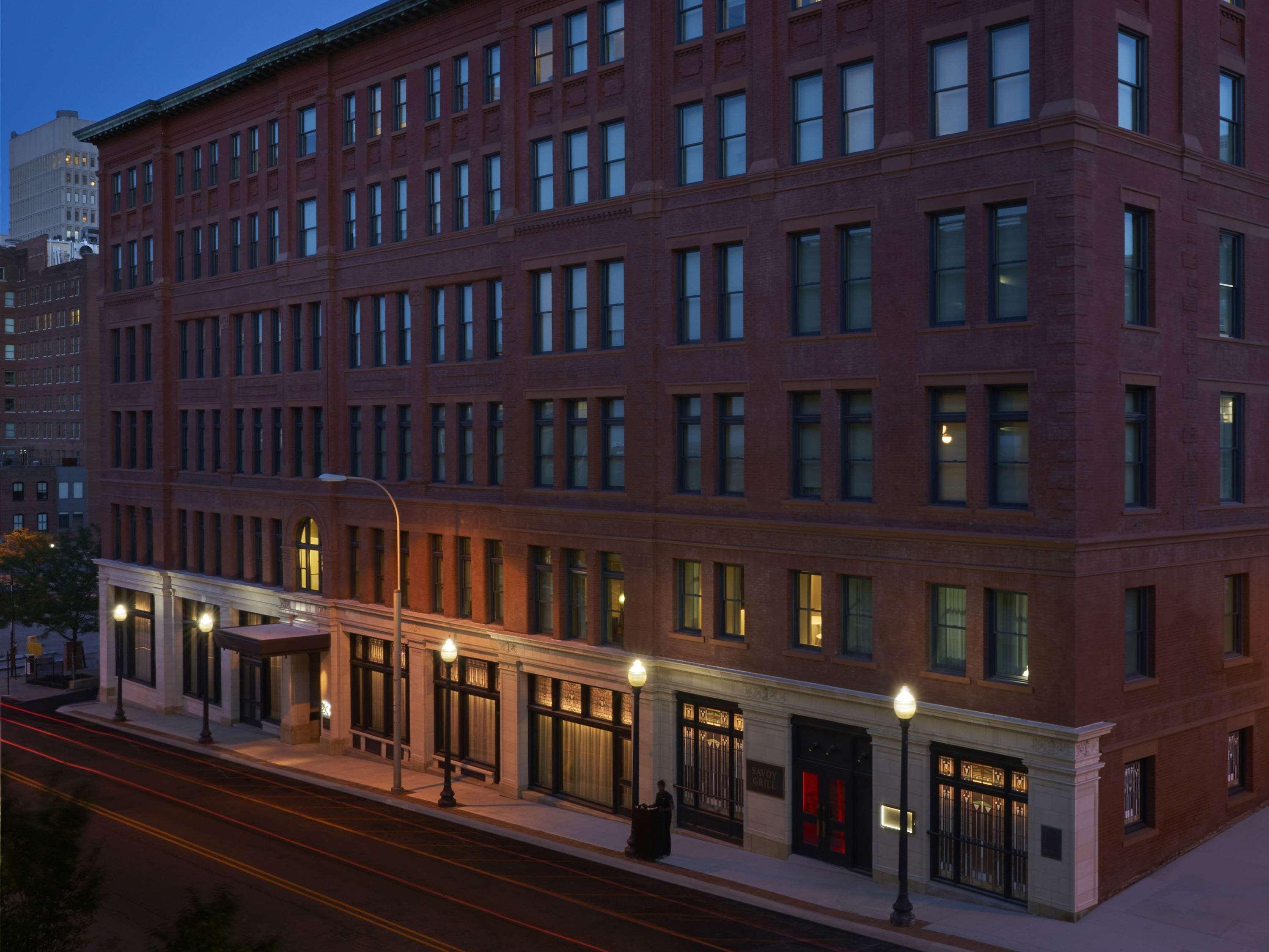 Hotel Savoy Kansas City, Tapestry Collection By Hilton Εξωτερικό φωτογραφία